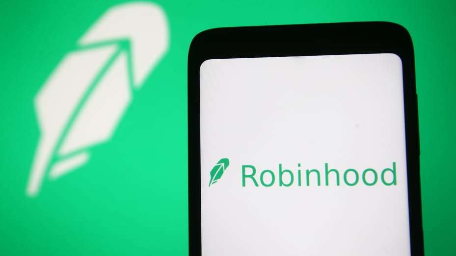 Robinhood reduces employment by 23%