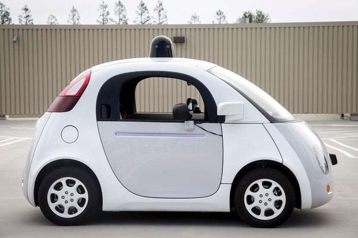 By 2025, Britain will use self-driving cars on public roads