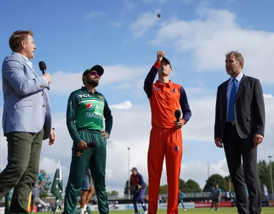 Netherlands chooses to bat first against Pakistan in the second ODI. Pak versus Ned