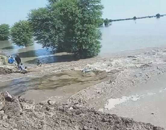 Water level starts to recede in certain areas of Sindh as the overall death toll approaches 1,500