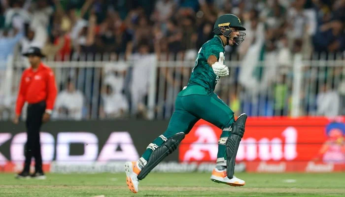 Pakistan advances to the Asia Cup final on Naseem Shah's sixes