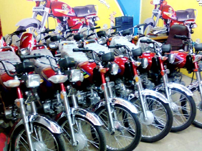 For first time since 2000, bike production in Pakistan declines